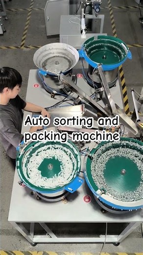 Automatic sorting and bagging packing machine
