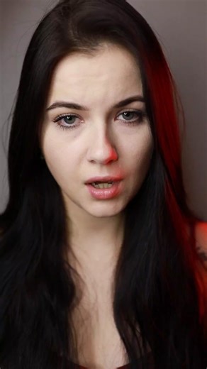 RESIDENT EVIL🫀FAKE BLOOD❗ALL FAKE❗SFX MAKEUP #beladimitrescu #residentevilvillage #residentevil #residentevilcosplay