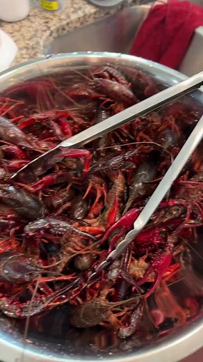 25K views · 315 reactions | Crawfish 咽 | Prissy P | Facebook