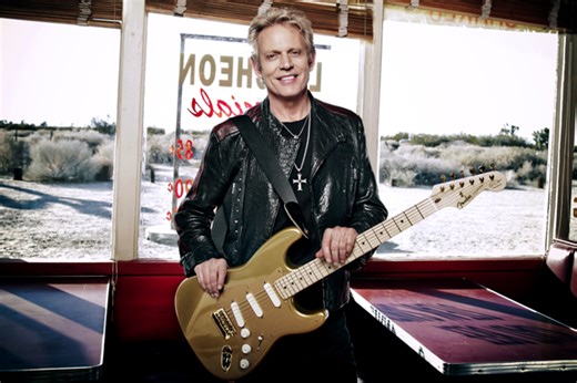 Eagles Legend Don Felder Suffers Medical Emergency on Stage