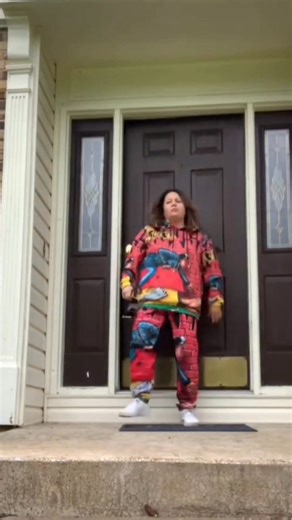 Wearing this to the next PTA meeting… just kidding 😆 I don’t go to PTA meetings #fitcheck #kellymanno #funny | Kelly Manno