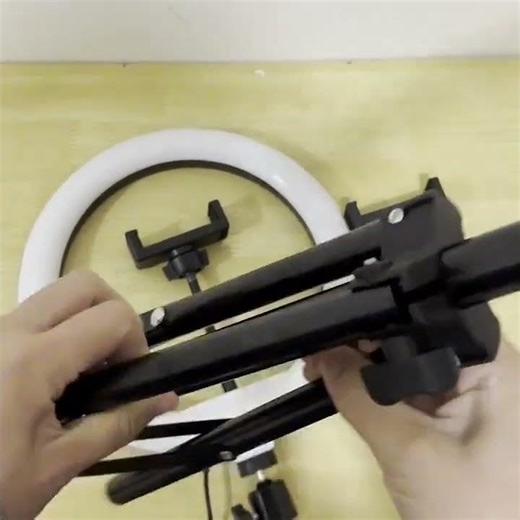 With 1.1-meter Bracket - 10-inch Light Multi-camera