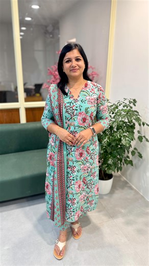 Floranza Fashion Boutique on Instagram: "Florista 3 piece set in printed cotton. Slit top with beautiful neck line. Sleeve end attached with bottom patch.Top with cotton lining Loose fit bottom with full waist elastic. Soft cotton dupatta. Top length 46 inches, bottom length 38 inches NB: Dispatching after 7 working days Product Code : 2992 Price : 1290-1340+S Size: M-4XL Disclaimer: There Will Be Slight Differences In Colour Due To Lighting Or Your Device Display Settings. #Floranzafashion #Flo