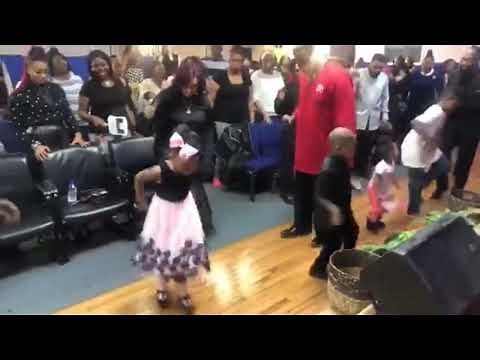 When The Children Praise Him (Praise Break)