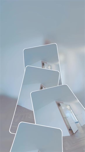 Woning in Monster helemaal afgerond! Deze week hebben we weer een schitterend project mogen opleveren, dit keer wederom in Monster (Zuid-Holland). De complete woning is volledig vernieuwd met ons exclusieve Nano Pakket en het resultaat is écht next level! 😍 We hebben o.a. geleverd en geplaatst: ▪ Luxe visgraat PVC-vloeren ▪ Strak stucwerk ▪ Renovliesbehang professioneel sauswerk ▪ Afbouw & perfecte afwerking in elke ruimte Alles door één team, één planning en één aanspreekpunt. Zó werken wij bi