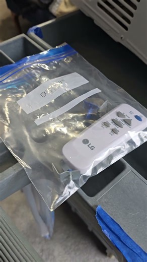 Window AC removal tips #homeownership #keepingwarm #diy #autumn