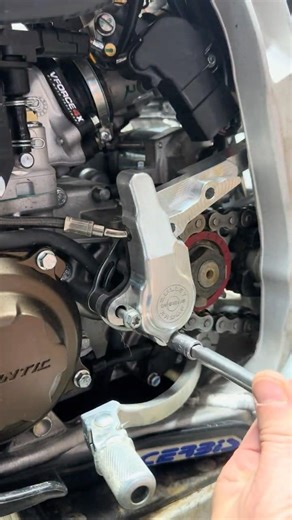 BPD Slave Cylinder Protection - Fantic XE300 #dirtbike #2stroke