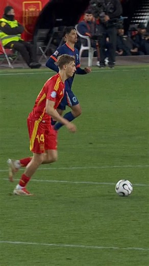 Beautiful football 😍 | UEFA EURO