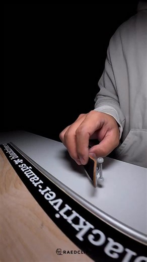 b2b #RaedClips #Fingerboarding #Fingerboard #FingerSkate | Raedclips