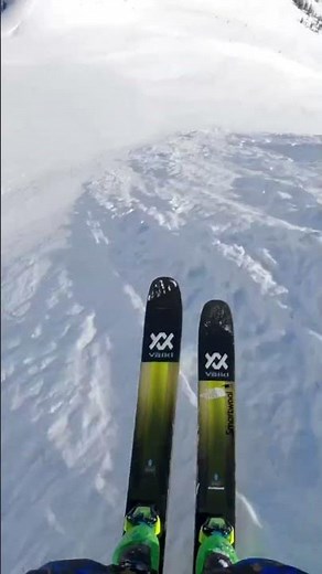 Ian McIntosh Outruns an Avalanche 💨