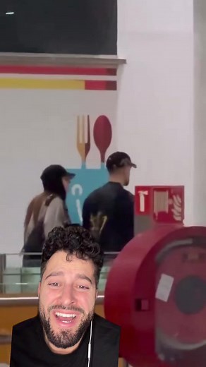 Lola Indigo e Illo Juan, pillados: la imagen que confirma su relación #lolaindigo #illojuan