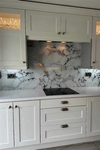 Easy to clean backsplash #kitchen