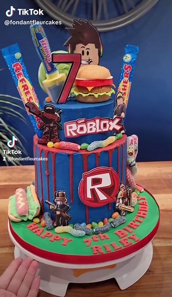 Roblox Themed Birthday Cake Ideas for Kids