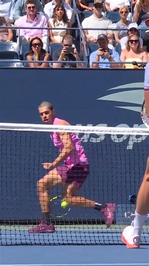 Alcaraz’s wild shot but add dramatic music 🔉 | US Open Tennis Championships