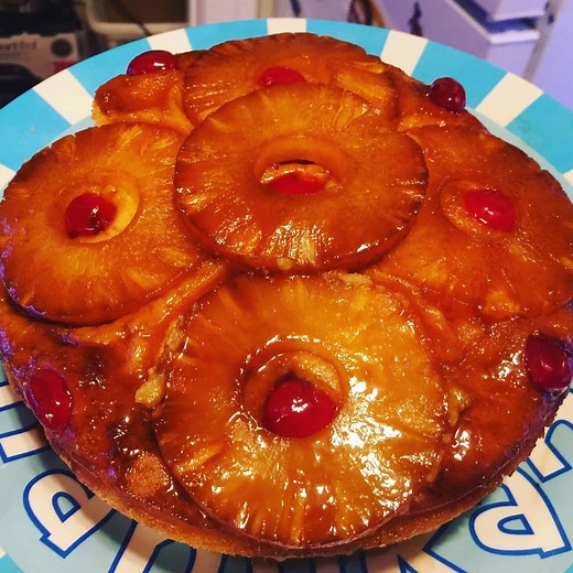 Instant Pot Pineapple Upside Down Cake