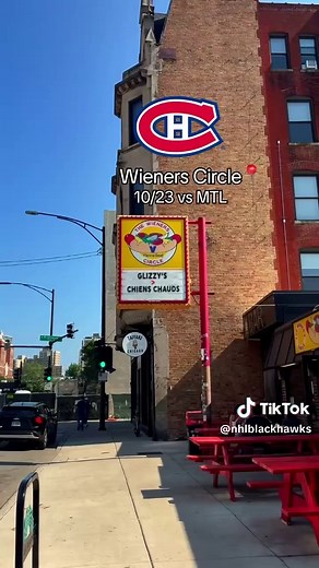 ope! the schedule’s here! see you in Chicago❤️ #blackhawks #nhl #schedulerelease #chicago #ope
