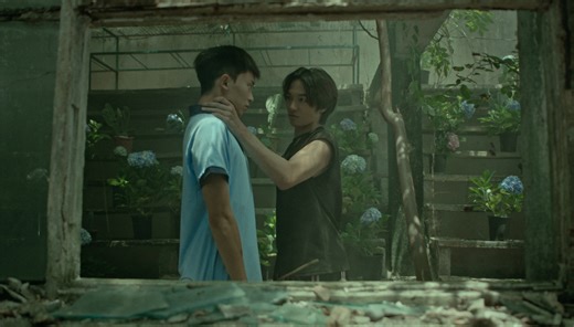 人不如狗，自尊被无情践踏 | 校园霸凌题材、大尺度艺术短片《#吠城》释出新预告（幸封燚/李瀚博）