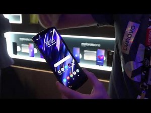 CES 2020 - Motorola Razr Phone