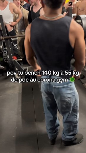 Mathis Workout on Instagram: "nouvelle barre à vide ?👀 Merci au @coronagymoff cet incroyable événement ❤️ #gymtok #cgym #bench #benchpress #powerlifting"