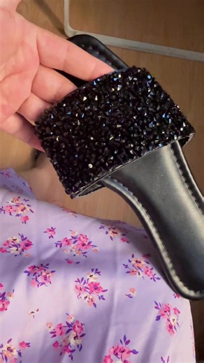 Sandalias negras de verano en oferta — sandalias para mujer