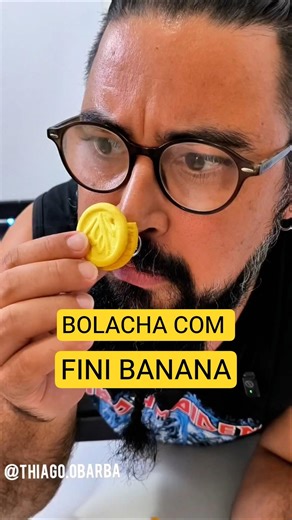 Bauducco biscuit with Fini banana