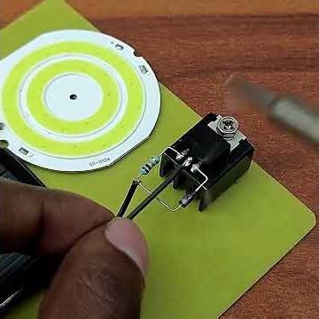 DIY Smart Solar Lamp ! Auto Turn On At Night #experiment #reels #diy #viral #electronic #shorts