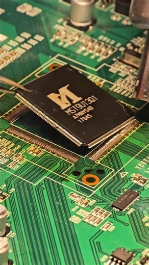 Massive Chip Rework: Removing a 100+ Pin IC Safely! 🤯