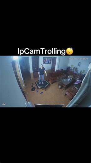 This shit is crazy 😴 #ipcam #trolling #gothacked