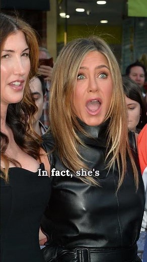 The Female Co-Star That Ended Up Close With Sandler's Wife #AdamSandler #JenniferAniston #friendship