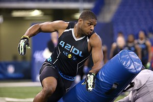 Michael Sam Becomes First Openly Gay Player Drafted by NFL Team