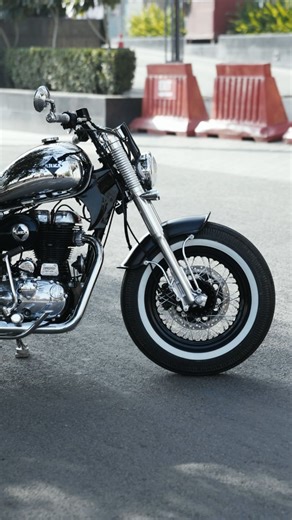 Everybody knows #NeevMotorcycles is building the best custom motorcycles in India 🇮🇳 . Motorcycle : ARKA : Hand built on RE 500cc Like ,Comment and Share To get a customized bike, specially hand built for you.. DM or Whatsapp us on 918882377142 Email- neevmotorcycles@gmail.com @royalenfield @royalenfieldtribe #royalenfield #NeevMotorcycles #bobber #handbuiltmotorcycles #bullet500 #bobber #interceptor650 #SuperMeteor650 #shotgun650 #handbuilt #chrome #classic500 #art #custommotorcycle #modified