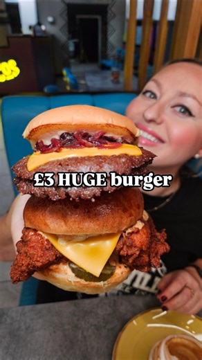 Ann Kuznetsov | London Food Blogger on Instagram: "Which £3 burger would you go for?! 🍔 Sign up to NeoTaste app with code: ann2m for 2 months' FREE access to loads of offers like this all over London. Choose between: The Legendary Smash burger - 2 smashed beef patties, caramelised onions, their secret sauce all served in a toasted potato roll OR The Nashville, buttermilk fried chicken thigh, dipped in hot chilli oil, topped with Nashville hot spice mix, cheese, slaw, pickles, and chipotle mayo 