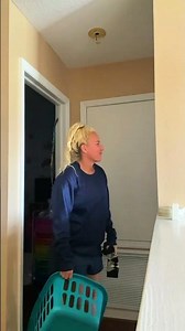 Lmaoo. Funny girls 🤔 #shorts #funny #scary #scared #funnyprank #trendingshorts #sofunny #fyp #viral