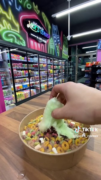 Internationale drankjes en snacks bij Jack's Corner | Convenience Store