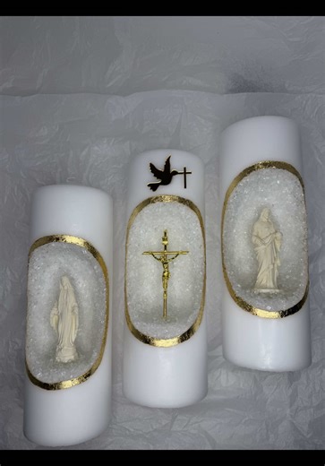Elegant Candle Designs for Hope and Prayer