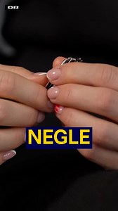 👍 Negle-regel deler vandene på landsholdet 👎 Hvis neglene er for lange, risikerer VM-spillerne at blive sendt i omklædningsrummet for at klippe dem kortere ✂️ Det dikterer en regel, som trådte i kraft den 1. juli. Hvorvidt den reelt er nødvendig, splitter det danske landshold 🤾‍♀️ | DR Sporten