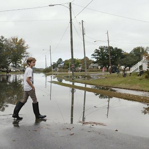 426K views · 454 reactions | Sea level rise and heavier rains pose logistical challenges to Norfolk, Virginia's naval base and infrastructure––and the community members that call Norfolk home. "Decoding the Weather Machine" is streaming online now at: https://to.pbs.org/2EPHClS | NOVA l PBS | Facebook