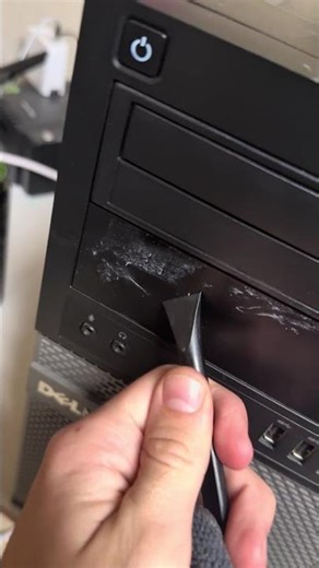 stickers + computer = no muy bien #tech #pc