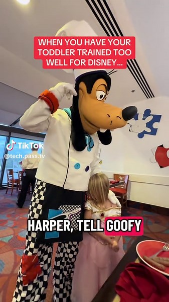 When your kid is smarter then the average Disney Adult. #disneyworld #thingskidssay #disneyadult #disney #honesty