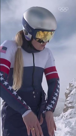 Lindsey Vonn visualises course ahead of Downhill training 💭 #MilanoCortina2026