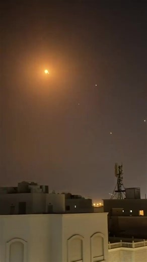 Tampa Bay residents trapped in Kuwait record the attacks from Iran as they unfold overhead. https://www.wfla.com/top-stories/winter-haven-soldier-among-those-killed-in-kuwait-during-operation-epic-fury/ | WFLA News Channel 8