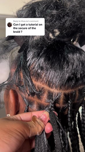 Replying to @lifeas.ke i will record a better tutorial video next week yall 😫 this my first time doing one ntm #knotlessbraidstutorial