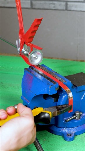 This Ingenious DIY Tool Will Blow Your Mind! 🛠️✨