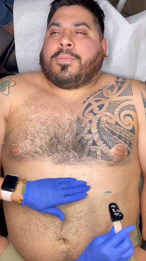 145K views · 871 reactions | A Cera Aromen acalma a pele ela é mais fina e elástica sendo assim rende muito mais, é indicada para todas as partes do corpo, ela dilata os poros e facilita a remoção dos pelos, até mesmo das regiões de difícil acesso. Esta cera pode ser aquecida em banho-maria ou aquecedores elétricos termoceras. Www.mercadobigwer.com.br #depila #depi #depilaçãoprofissional | Aromen Cera Anestesica | Facebook