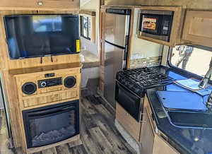 These Are the Best Truck Camper Floorplans We've Ever Seen - MOTM