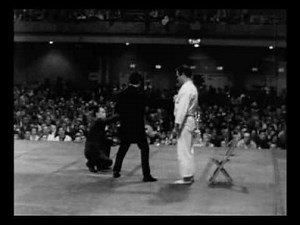 Bruce Lee - Two Finger Pushup