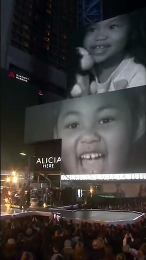 Alicia Keys & John Mayer Rock Times Square: Live Performance! #shorts
