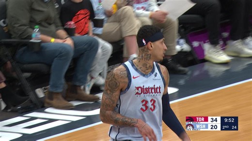 KYLE KUZMA WITH THE WIZARDRY 😱 | NBA TV