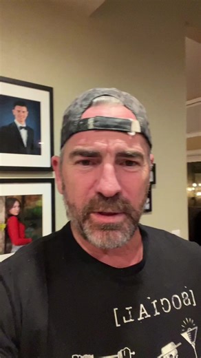 211K views · 10K reactions | Follow up to my last video to clarify why I teach and reinforce this command all the time. I reinforces multiple times a week with Ruby, and and I do the same with Bruce. I encourage people to teach this command to all their dogs.#brucethedoberman #doberman #dobermann #rubydooby_do #dogsofinstagram #showdogs | Rubydoobydo | Facebook