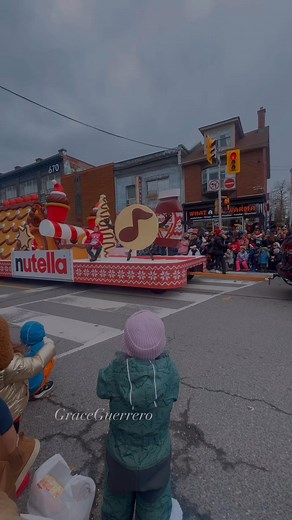 323 reactions · 168 comments | Santa Clause Parade 2025. #parade #santaclaus #santaclauseparade #santaclausiscomingtotown #toronto #canada #toparade #121stsantaclausparade | Guerrero Grace | Facebook